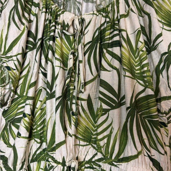 CeCe Green Leaf Print Women's Blouse - Picture 2 of 5